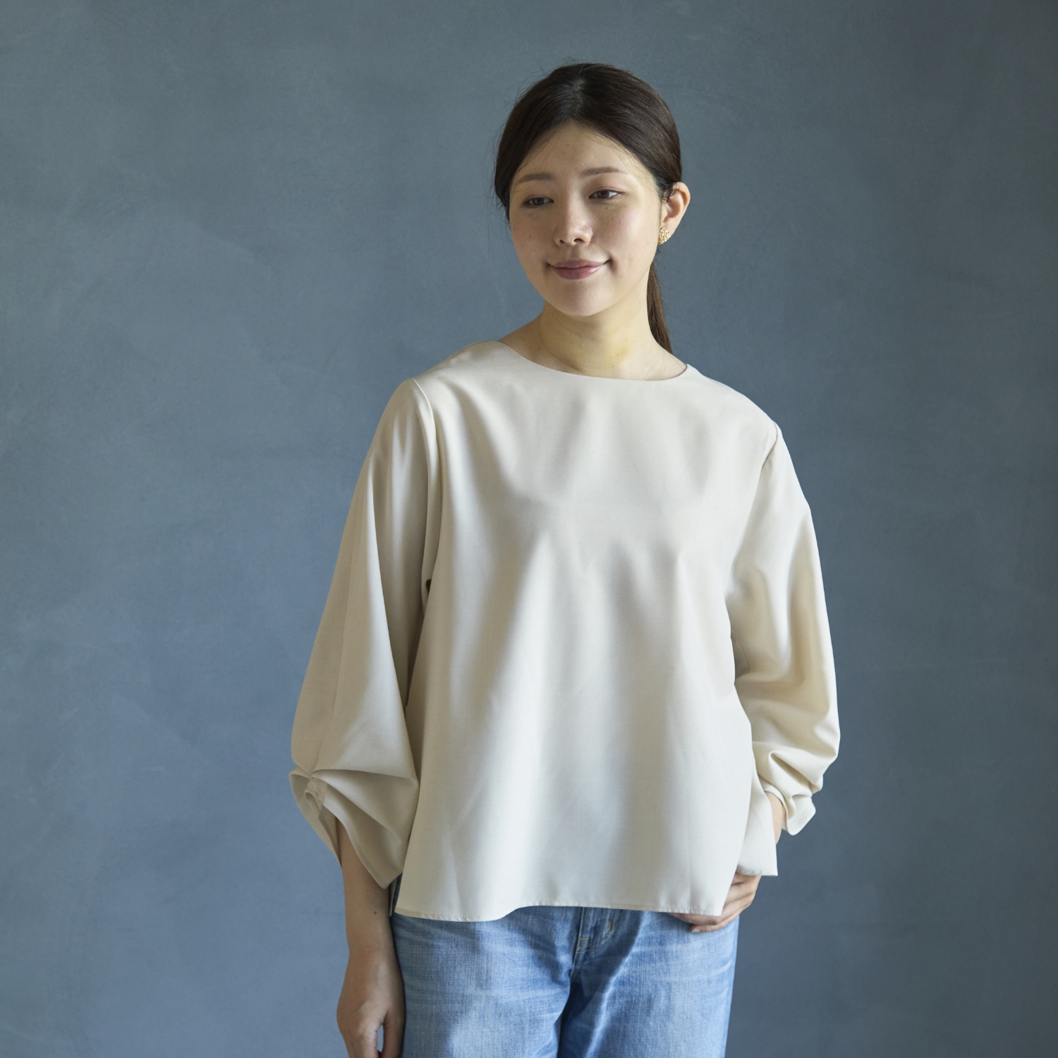 Kilka/蒸れにくい7分袖タックブラウス